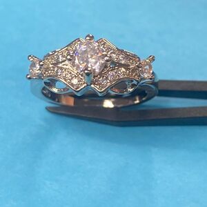 Silver Ring with Multi Clear Gemstones Size 6.75 Costume Jewelry